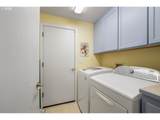 2077 Clark Ave - Photo 33