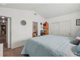 12631 Division St - Photo 14