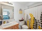 12631 Division St - Photo 15