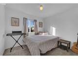 1336 7TH St - Photo 22