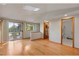 140 Bayview Ave - Photo 21