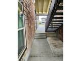 1040 Bay St - Photo 37