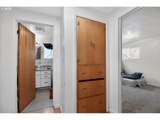 376 Chestnut St - Photo 15