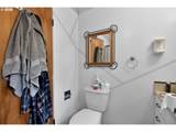 376 Chestnut St - Photo 23