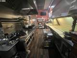 9226 Division St - Photo 10