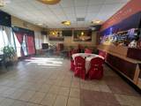 9226 Division St - Photo 3