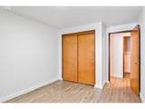 2421 Hickory Ave - Photo 17
