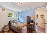 943 7TH St - Photo 11
