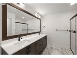 136 Randall St - Photo 20