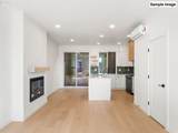 1911 Broadway St - Photo 2
