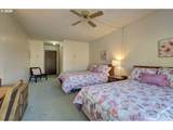 5565 Evergreen Blvd - Photo 27