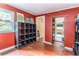 4921 Glenwood St - Photo 4