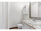2540 Snelling Dr - Photo 33