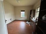 240 Davis St - Photo 10