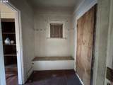 240 Davis St - Photo 5