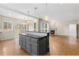 2525 Charlois Dr - Photo 16