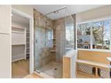 2525 Charlois Dr - Photo 32