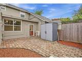 28 Lawrence St - Photo 33