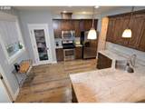 2335 Maplewood Dr - Photo 29