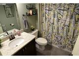 2335 Maplewood Dr - Photo 7