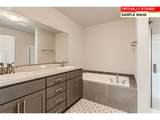 734 Pickering Ln - Photo 12