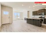 734 Pickering Ln - Photo 5