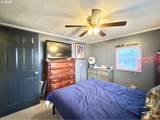 138 12TH St - Photo 16