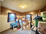138 12TH St - Photo 17