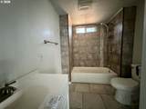 2056 Oswego Ave - Photo 18