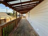 2056 Oswego Ave - Photo 26