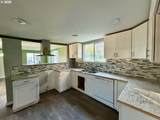 2056 Oswego Ave - Photo 7