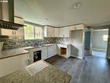 2056 Oswego Ave - Photo 8