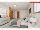 7059 Quatama St - Photo 15