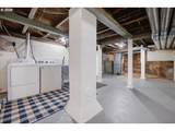 940 Oak Ter - Photo 37