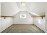 615 Mount Hood St - Photo 17