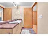 300 8th St - Photo 18