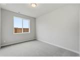 1552 Tracy St - Photo 19