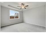 1552 Tracy St - Photo 21