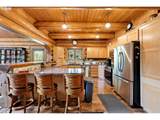 390 Spruce Creek Rd - Photo 19