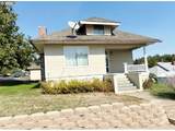 913 Ellis Ave - Photo 1