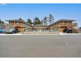2233 Beach Dr - Photo 19