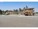 2233 Beach Dr - Photo 20