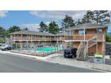 2233 Beach Dr - Photo 21