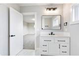 352 Lovrien Ave - Photo 20