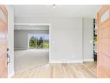 352 Lovrien Ave - Photo 3