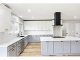 352 Lovrien Ave - Photo 6