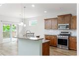 2643 Andrew Ave - Photo 8