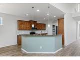 2643 Andrew Ave - Photo 9