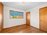 2813 Maywood Dr - Photo 19