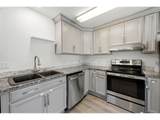 732 College St - Photo 10